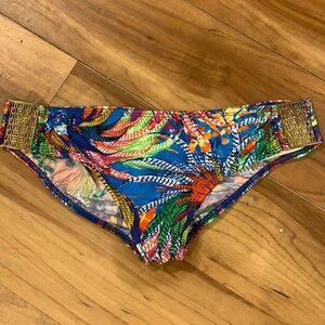 NWT Tara Grinna signature side hipster